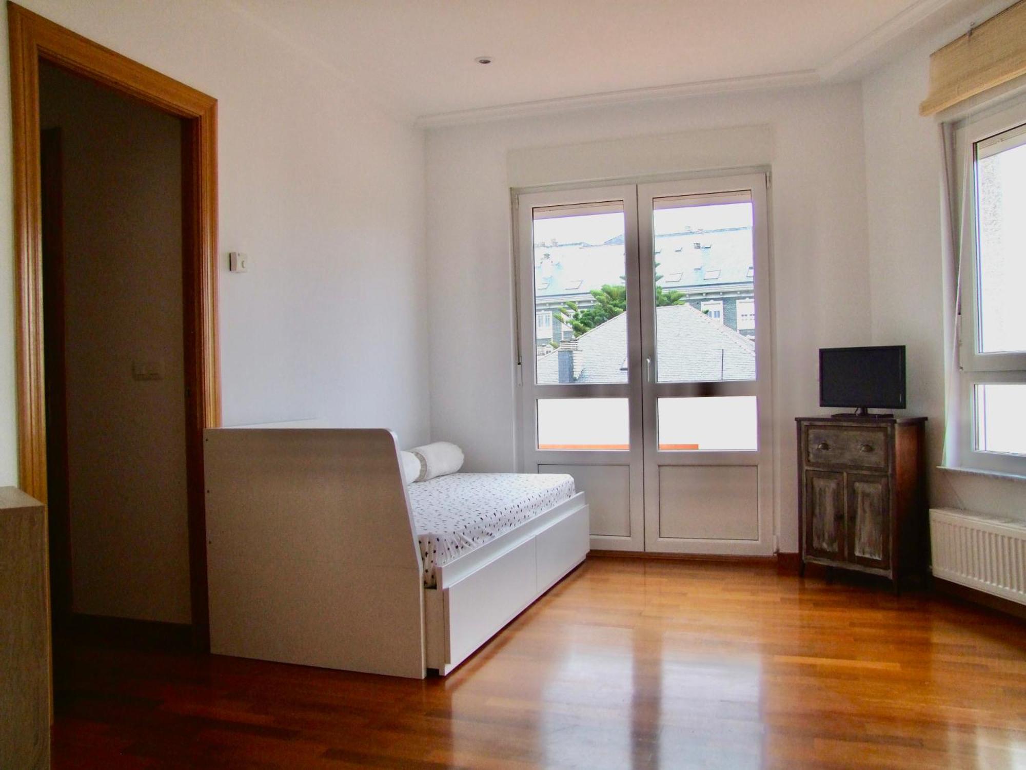 Atico Vacaciones Ribadeo Apartment Exterior photo